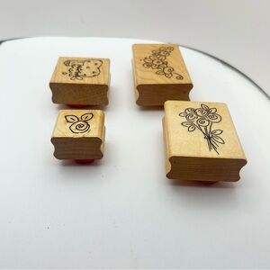 Set of 4 JRL Design Rubber Stamps Floral